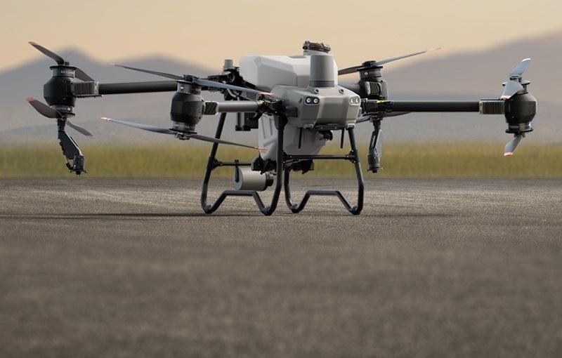 DJI Agras T50 Spray Drone - Image 2